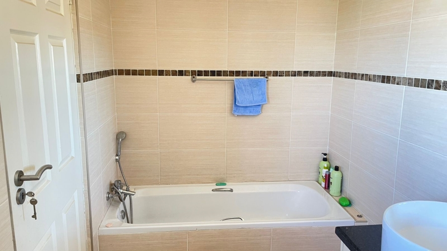 3 Bedroom Property for Sale in Shellyvale Free State